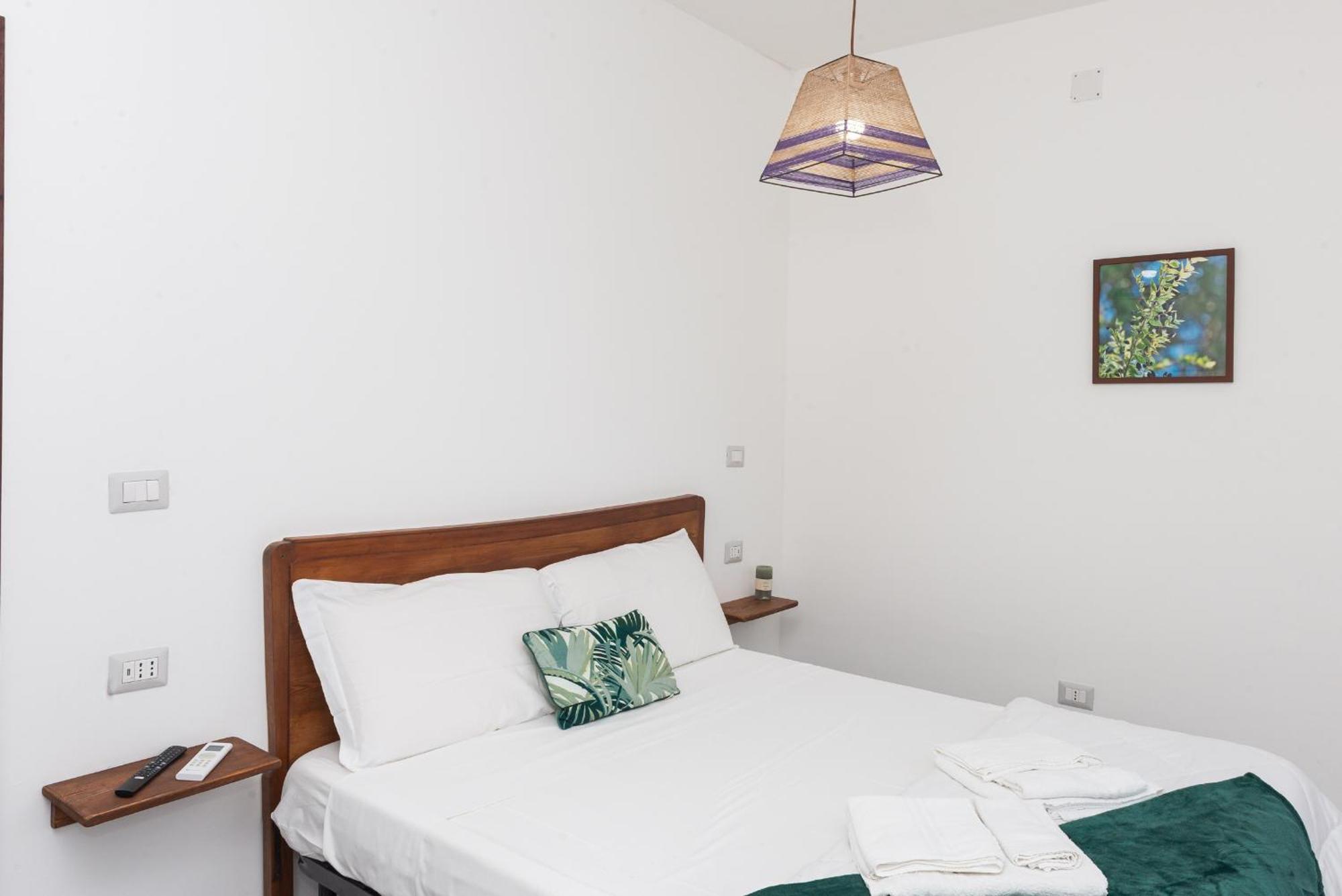 Guest House - Affittacamere Green Apartment - By Faendho Porto Torres Exterior photo